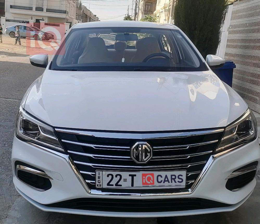 MG 5